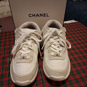 CHANEL Women's Cream and White Sneakers